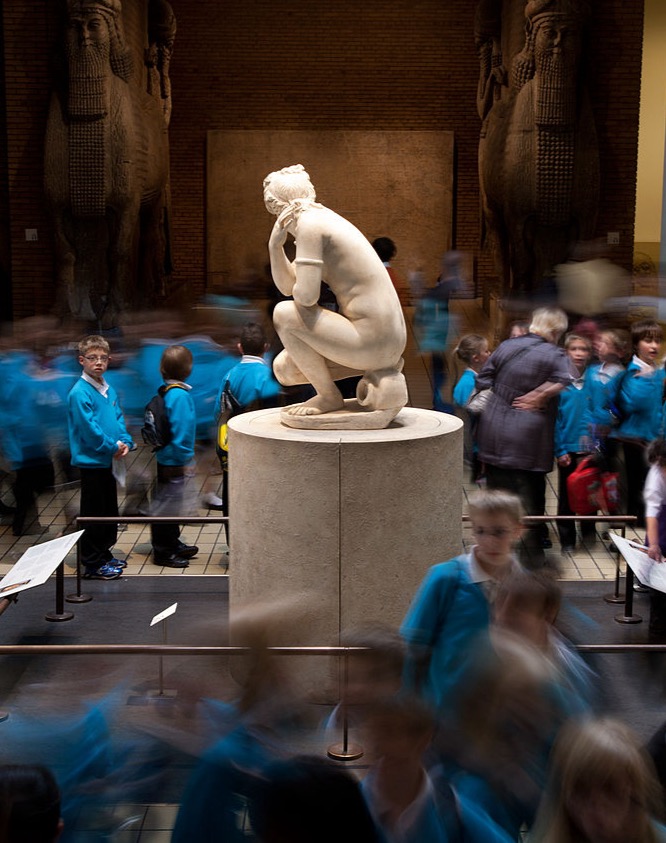 Children in a school visit sorrounding the Lely's Venus. British Museum, London, UK.

Photo by Jorge Royan, CC BY-SA 3.0.